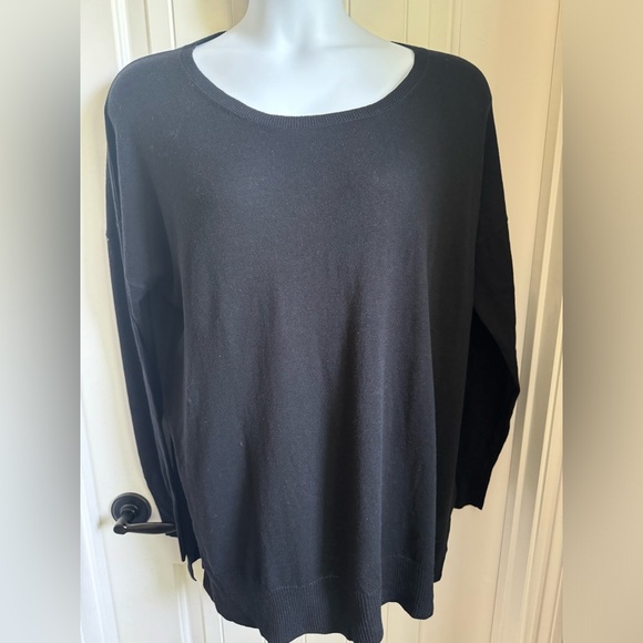 NWT Amazon Essentials Fine Gauge Stretch Scoop Neck Long-Sleeve Sweater, XXL - Picture 4 of 9